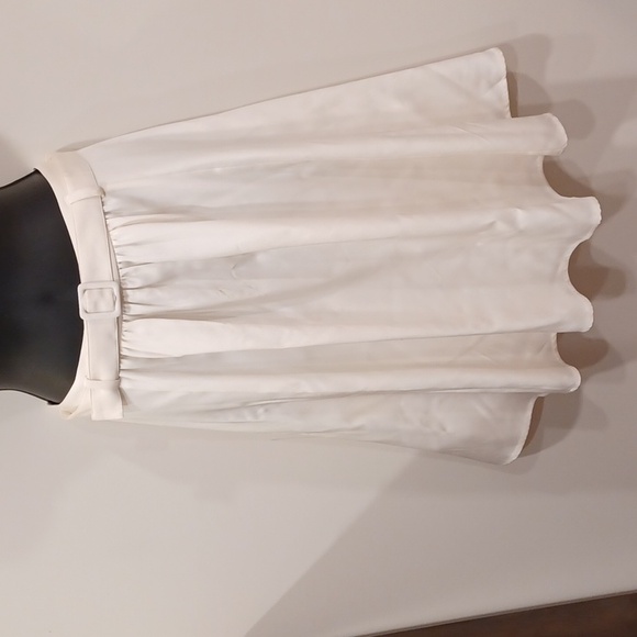 Theory "Anca" Basque White Gathered Silk Skirt W/Belt NEW- Sz. 2 - Picture 6 of 8